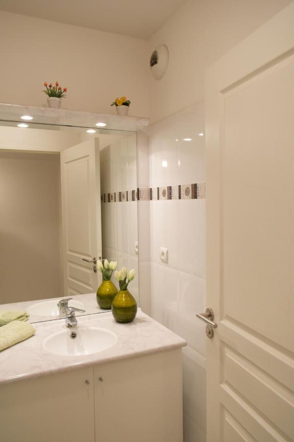 Spacious Luxury Apt, 12 Min Walk To Croisette Beach And Conf Centre คานส์ ภายนอก รูปภาพ